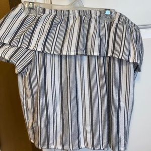 American Eagle shirt